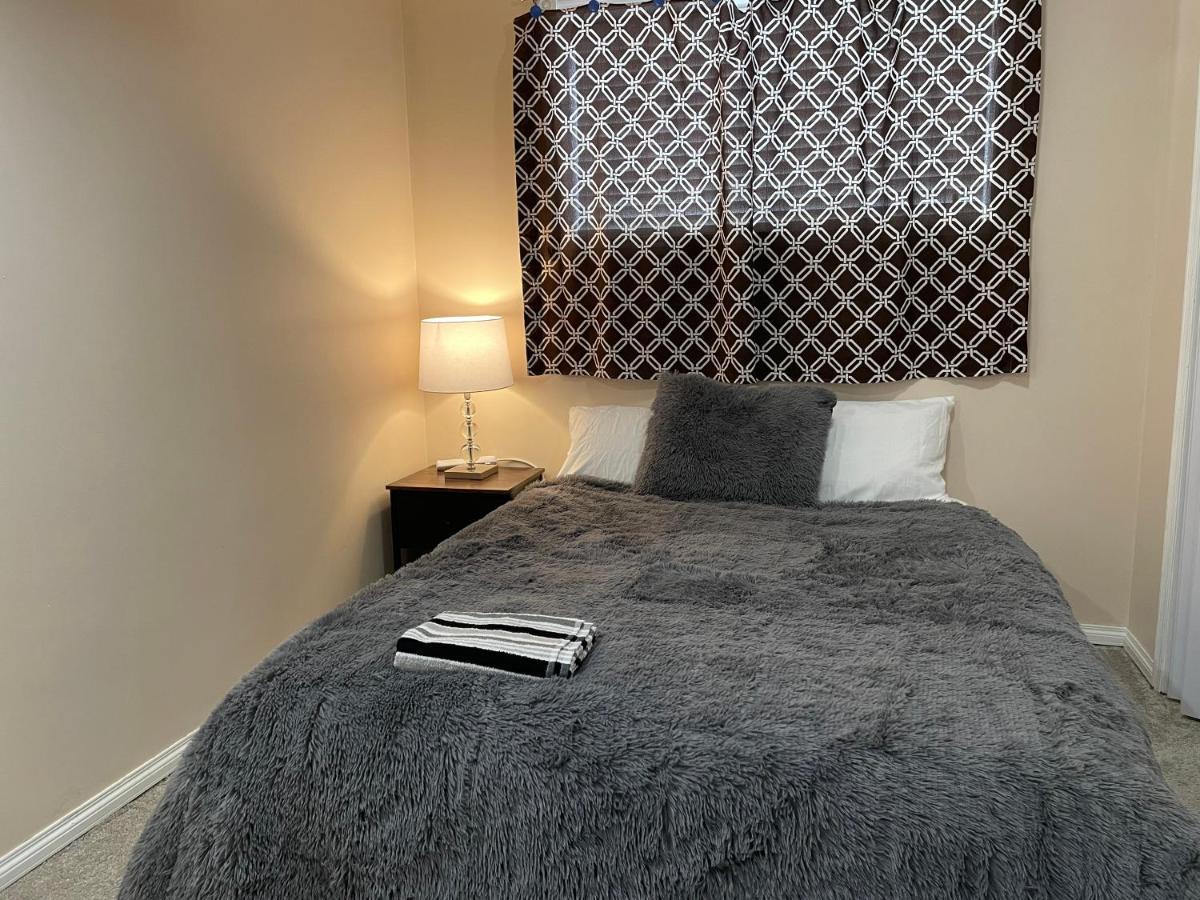 Super Luxury & Cozy Lower Level Apartment In Nw Calgary, Ab Close To Banff Exteriér fotografie